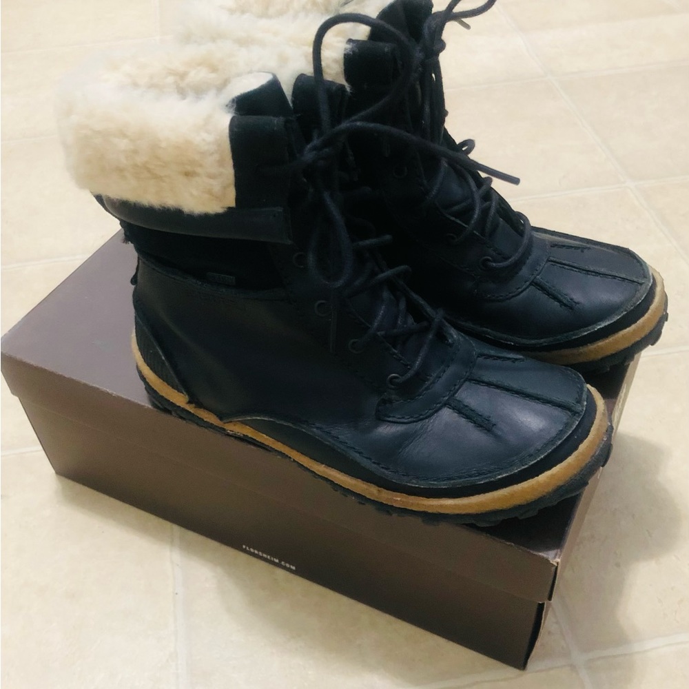 Woman Merrell Tremblant Mid Polar Snow Boot size 6.5